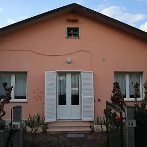  Hébergement de vacances La Casina Di Zia Zita